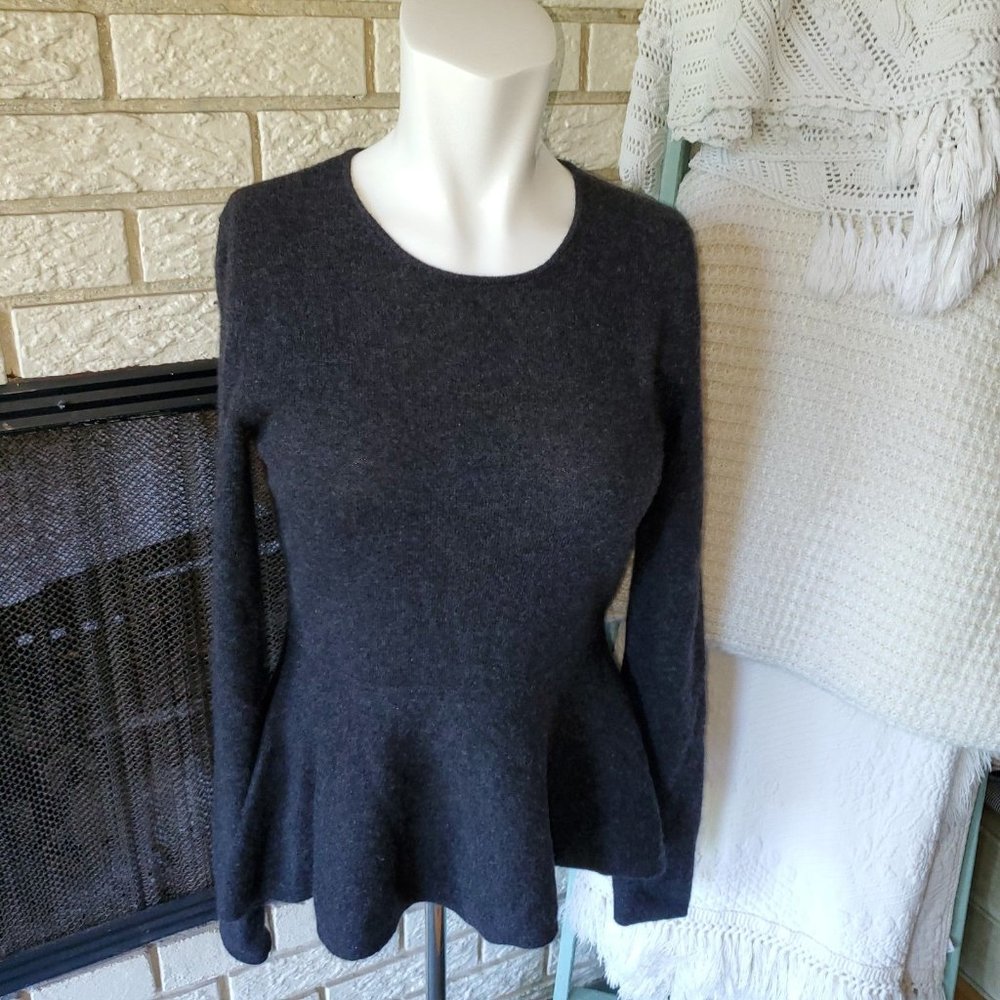 Scoop 100% Cashmere Charcoal peplum Sweater S